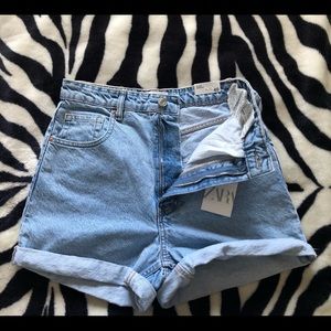 Zara Mom Fit Shorts